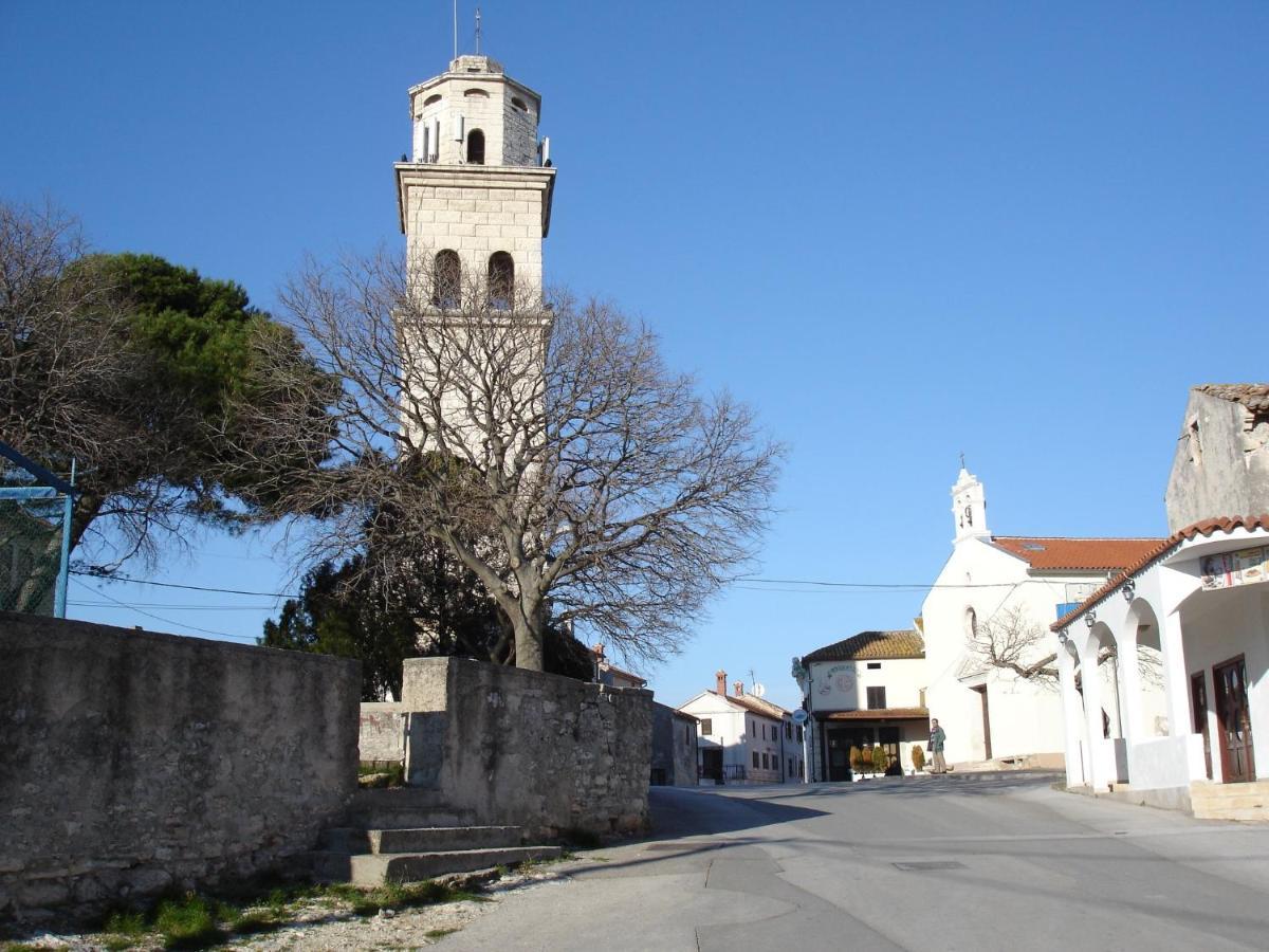 Bentley - Sea-view - 2 Bedroom * Premantura